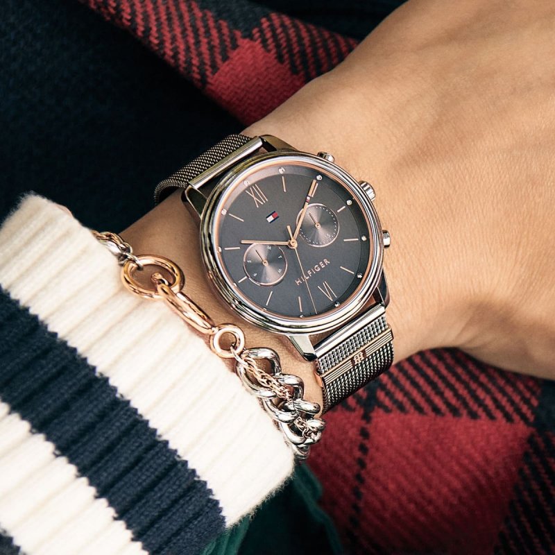 Tommy hilfiger on sale silver watch ladies