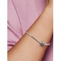 Pandora Charm mit durchbrochenem Seestern-, Muschel- und Herzmuster 798950C00